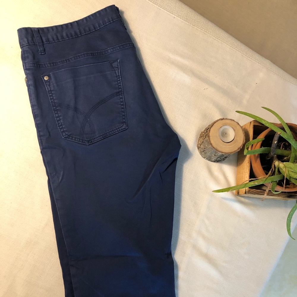 W36 L32 CALVIN KLEIN JEANS